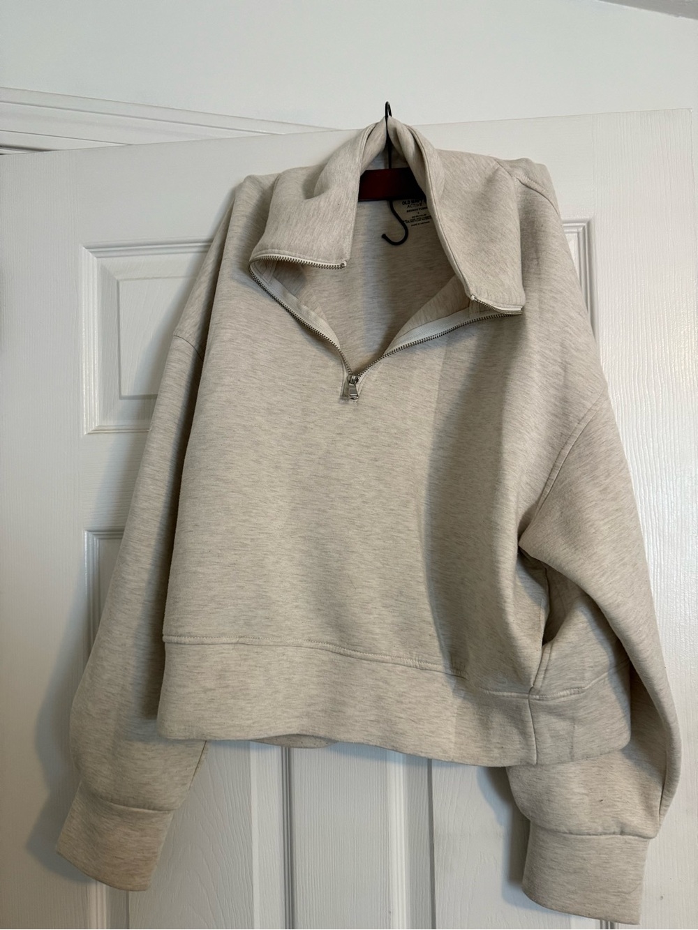 Old Navy - Women’s Bounce Fleece Light Beige Quarter-Zip Cropped Sweatshirt